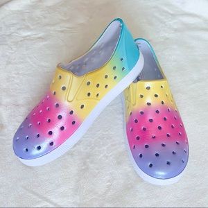 Kids size 12 silicone Cat & Jack shoes